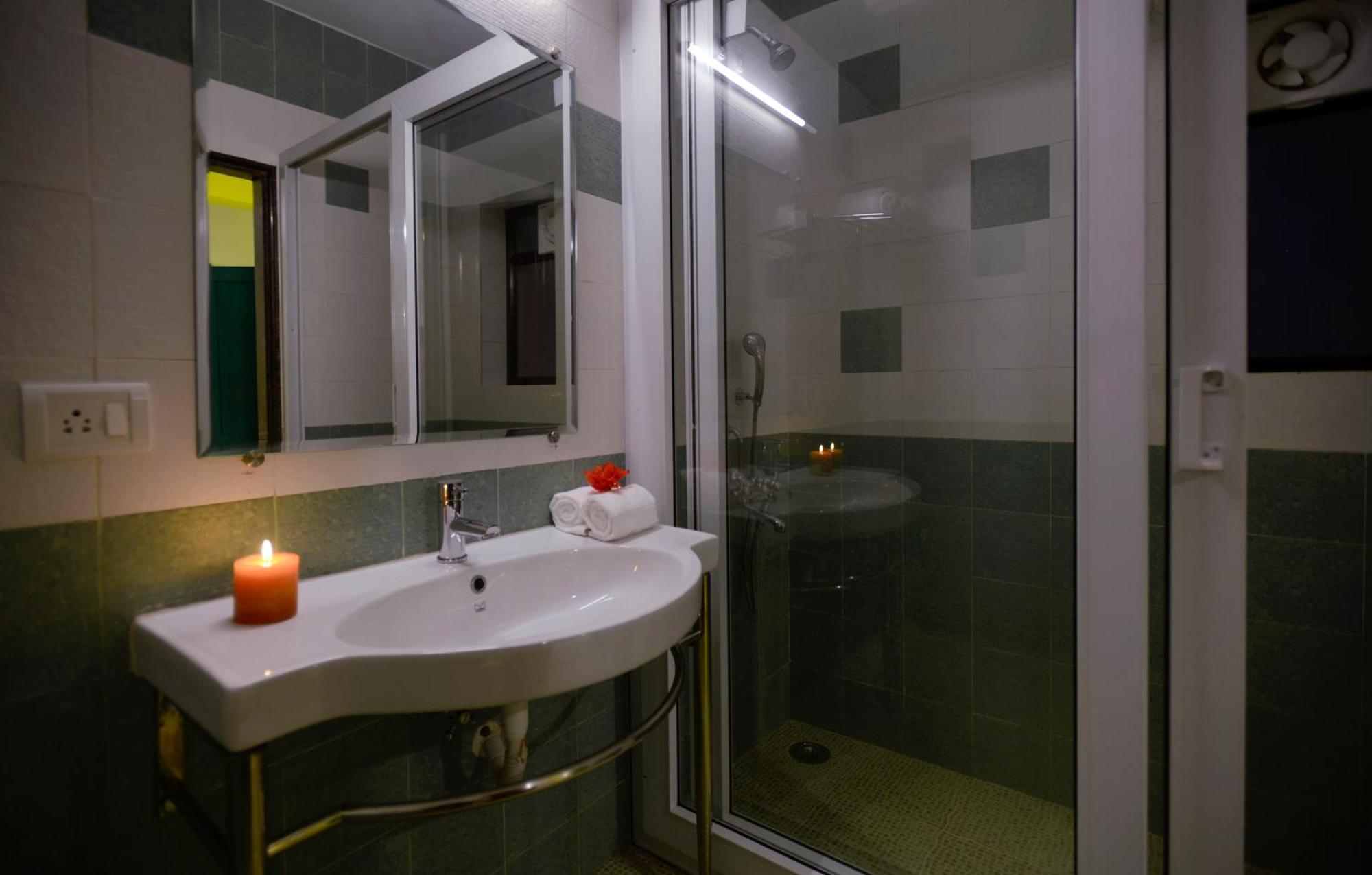 Treehouse Blue Hotel & Villas Kolva Kültér fotó